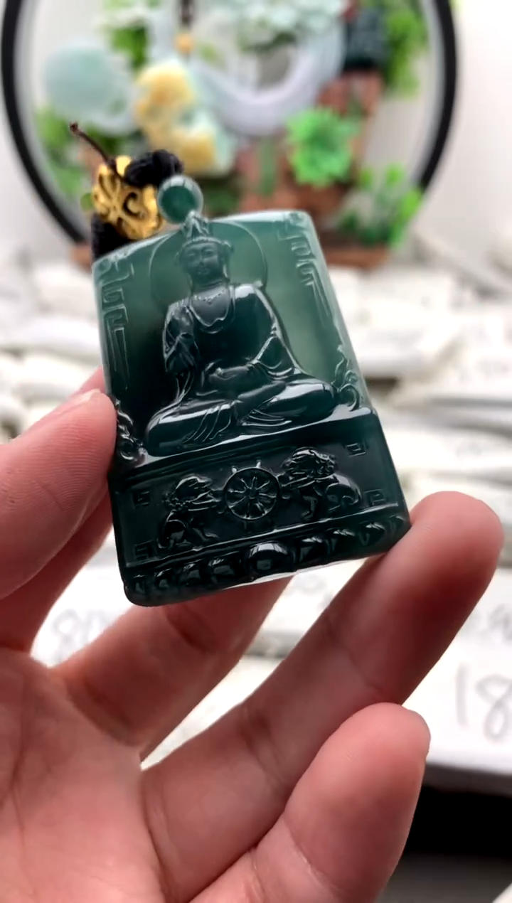 【闪购商品】翡翠颈饰未镶嵌观音