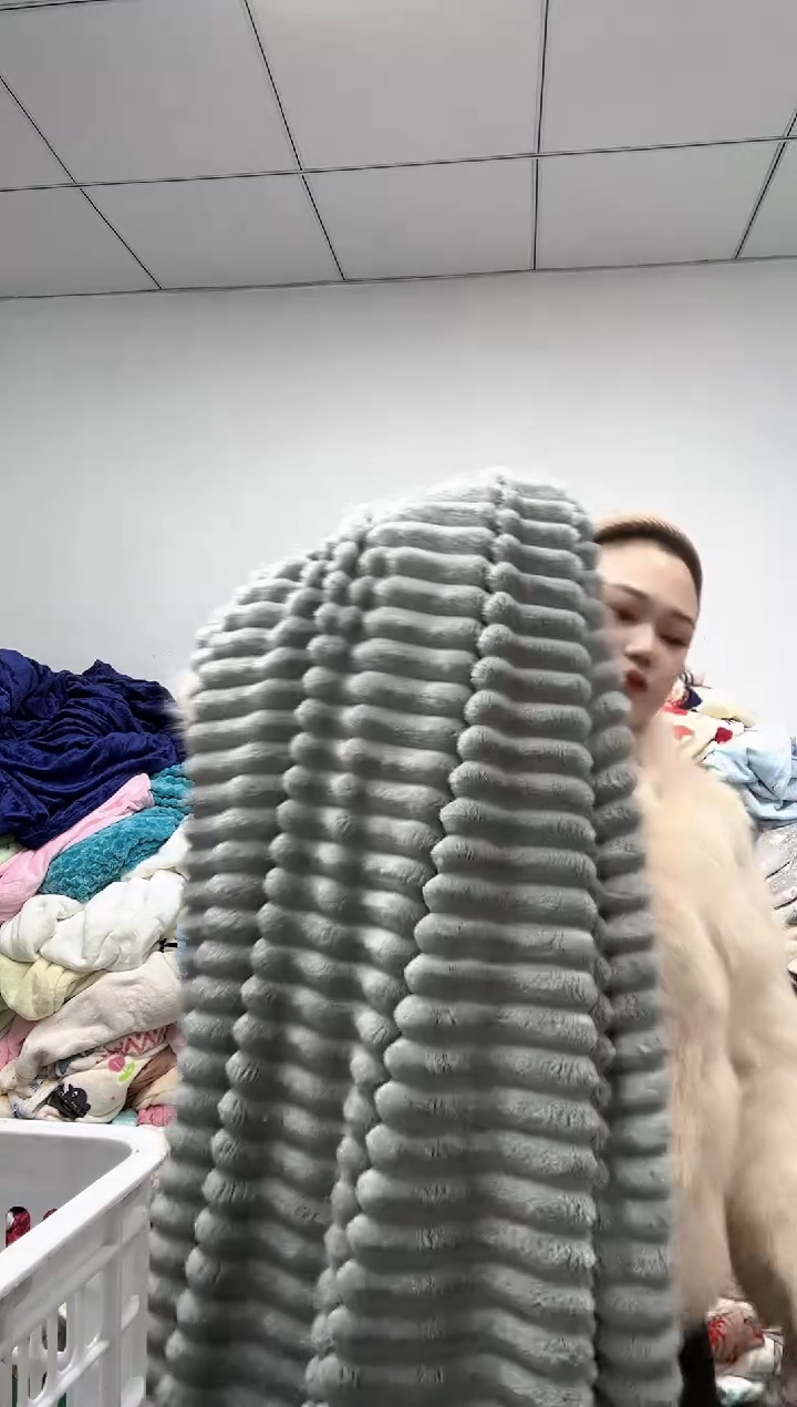 法兰绒2.3X2.5左右以主播介绍为准