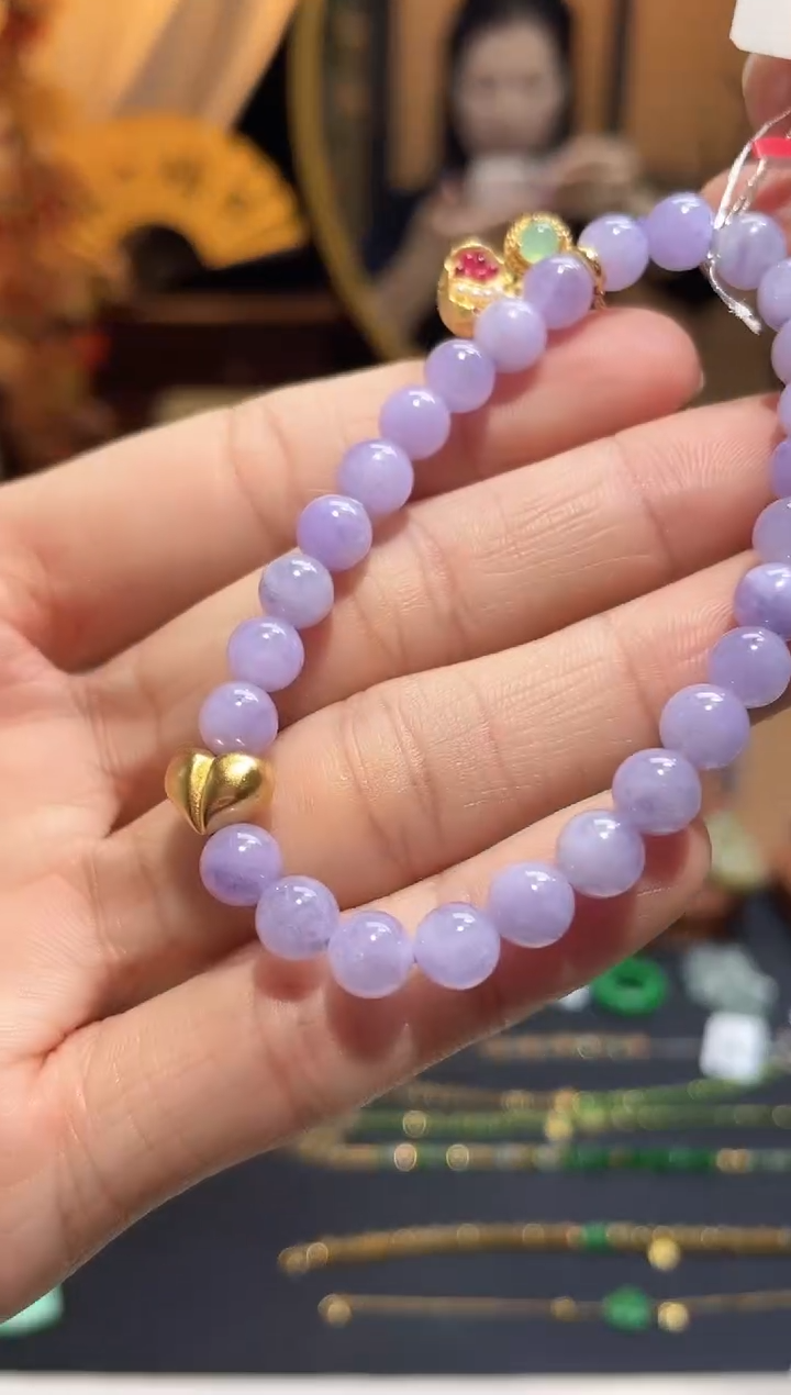 颈饰未镶嵌翡翠手串