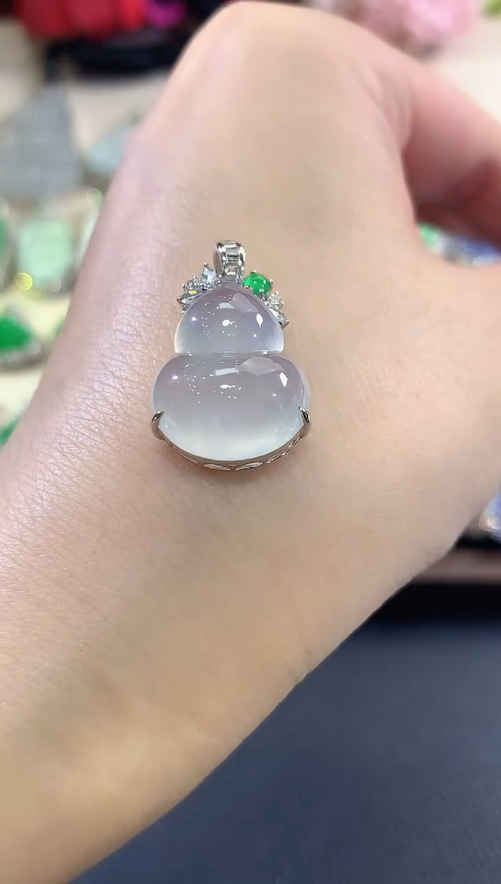 吊坠(不含链)18K金镶嵌翡翠B208