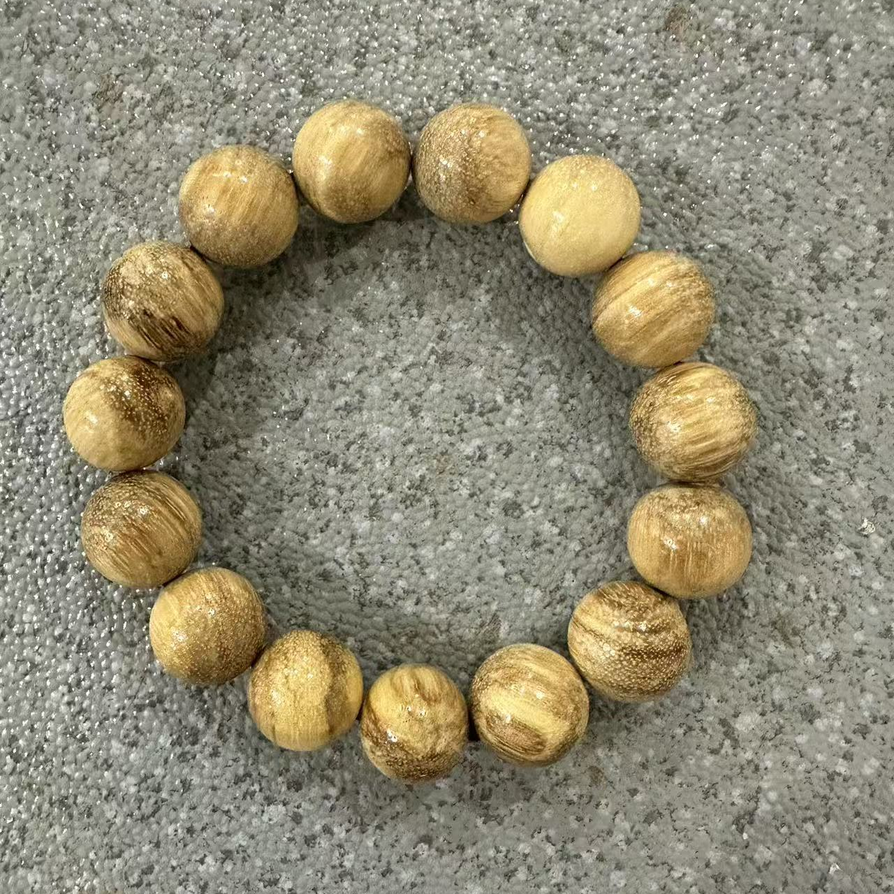 H96 奶香木1.5cm单圈手串