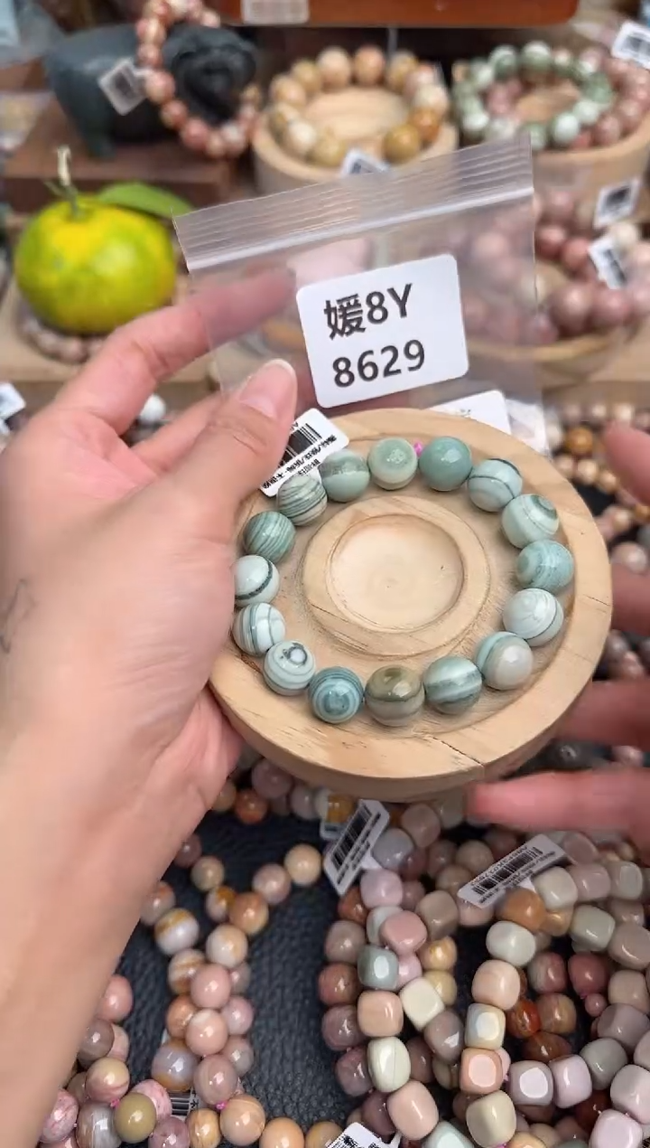 未镶嵌手链石英质玉封*洒8Y8629