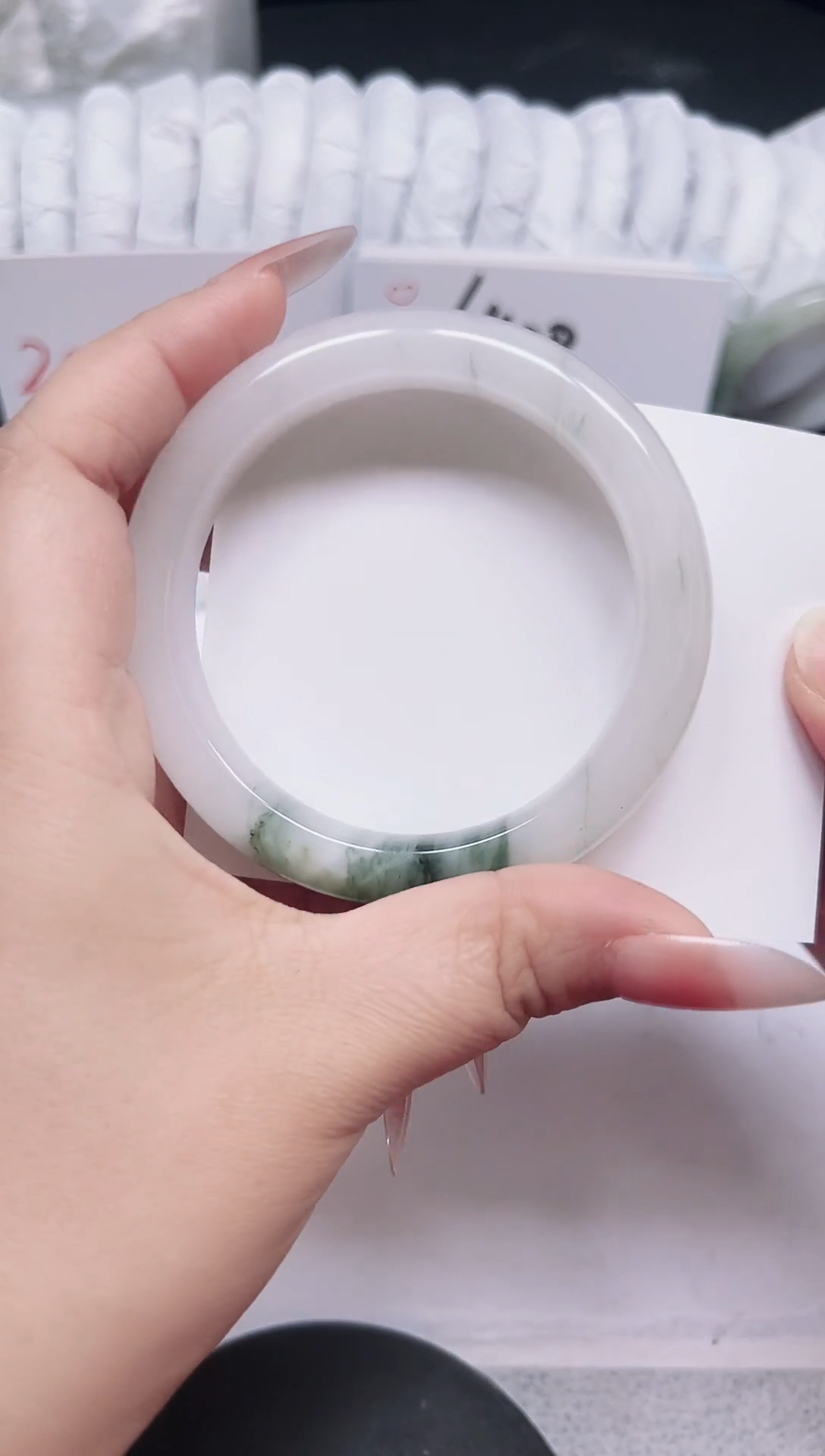 未镶嵌手镯石英质玉152-57.9