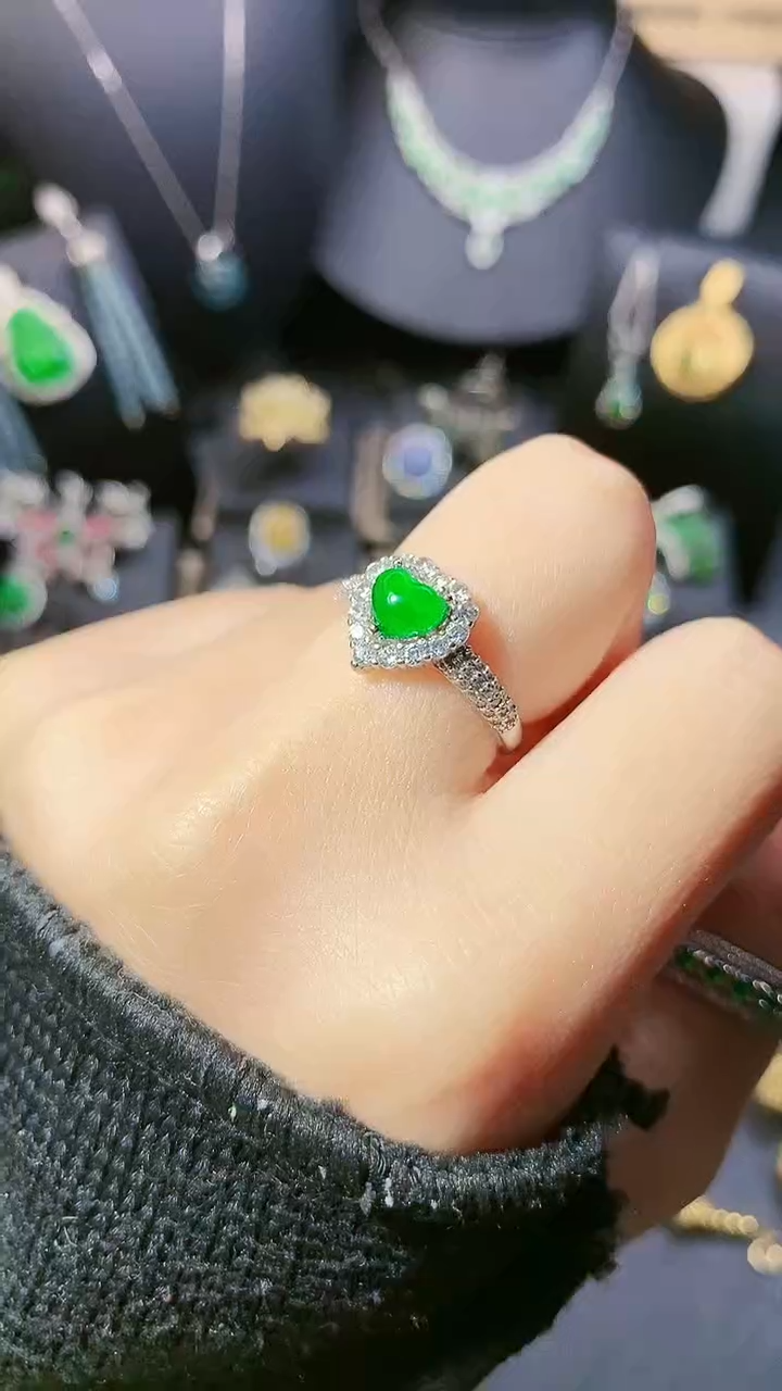 【闪购商品】翡翠戒指银S925镶嵌戒指