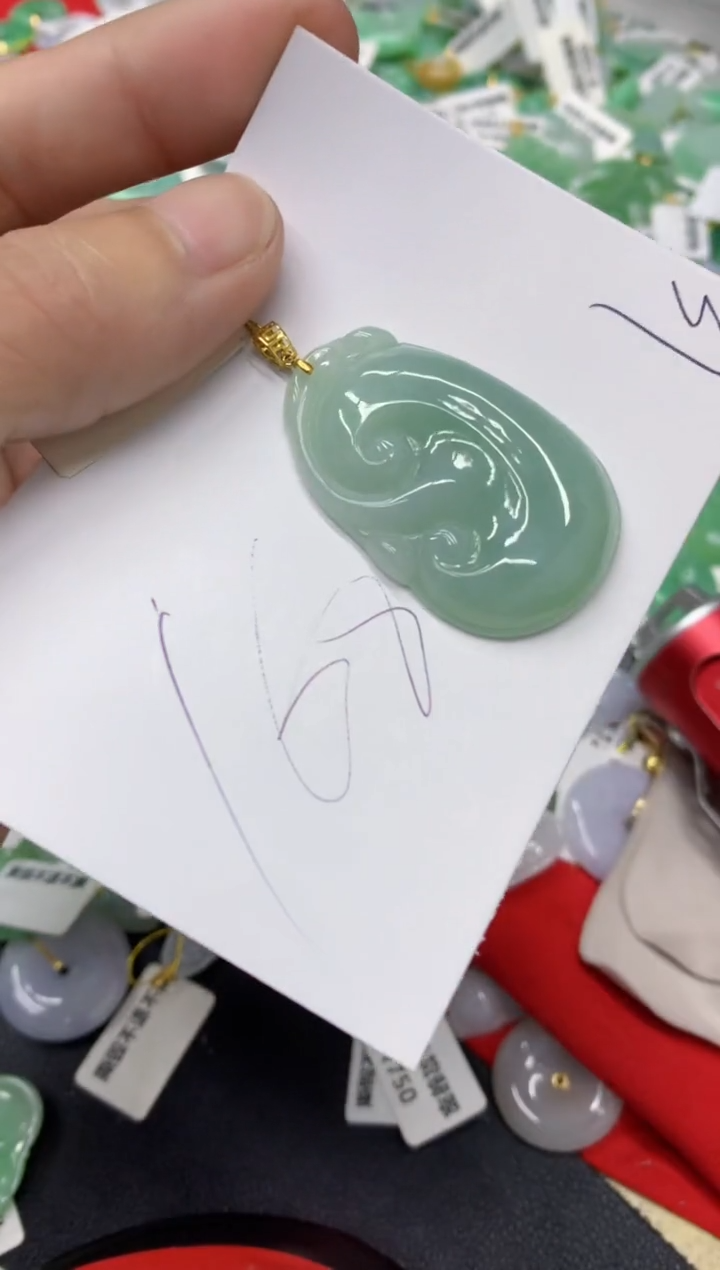 【闪购商品】翡翠18K金镶嵌颈饰翡翠