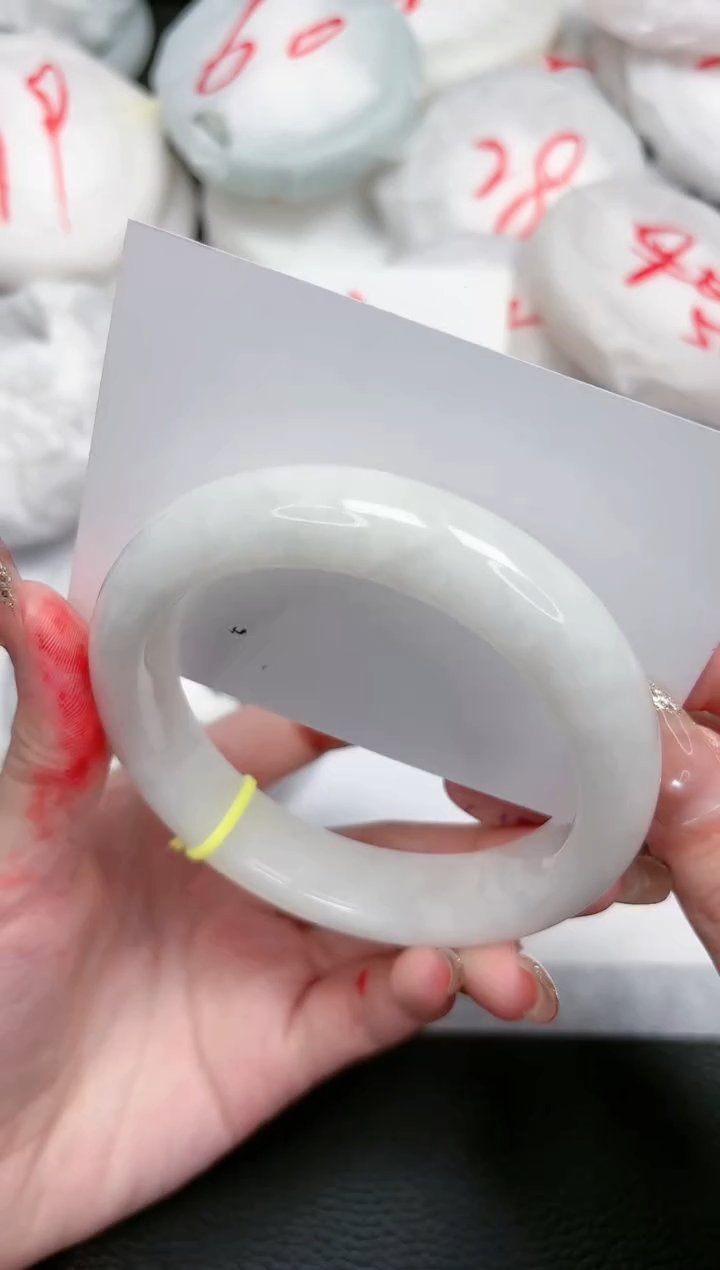 【闪购商品】和田玉手镯未镶嵌280-62.3