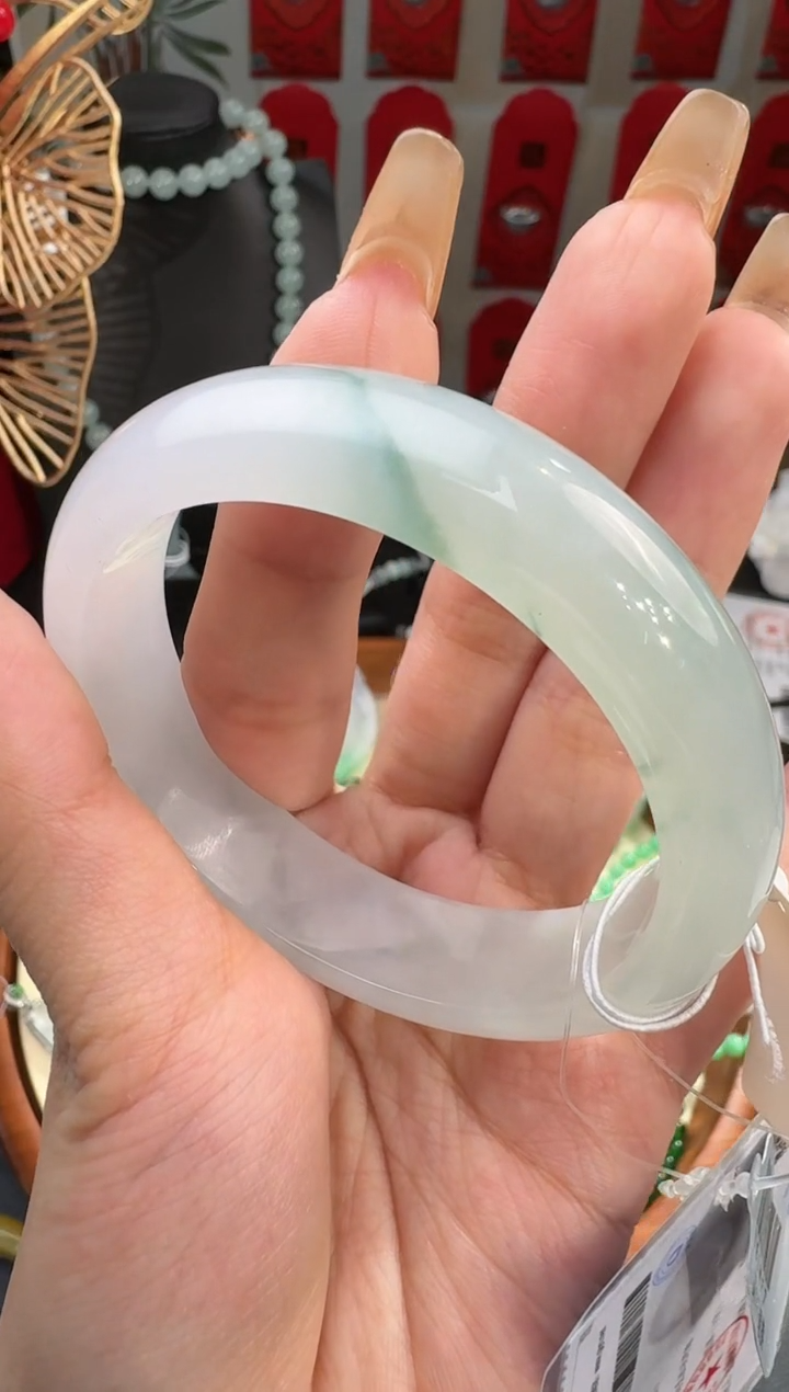 【闪购商品】翡翠手镯未镶嵌手镯
