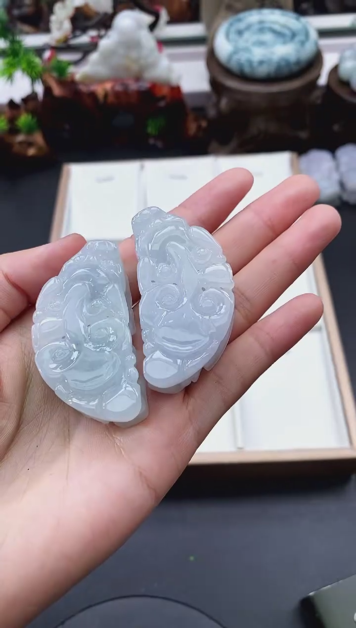 翡翠未镶嵌颈饰天然缅甸A货翡翠