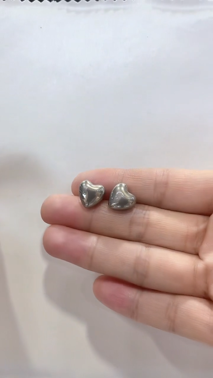 银S925镶嵌耳饰淡水珍珠3灰色 （多样性发一）