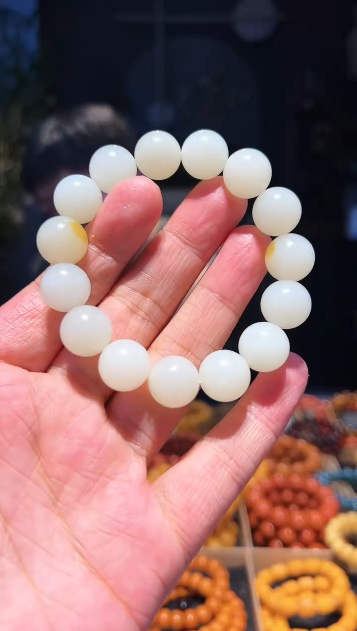 手链未镶嵌和田玉14+精圆