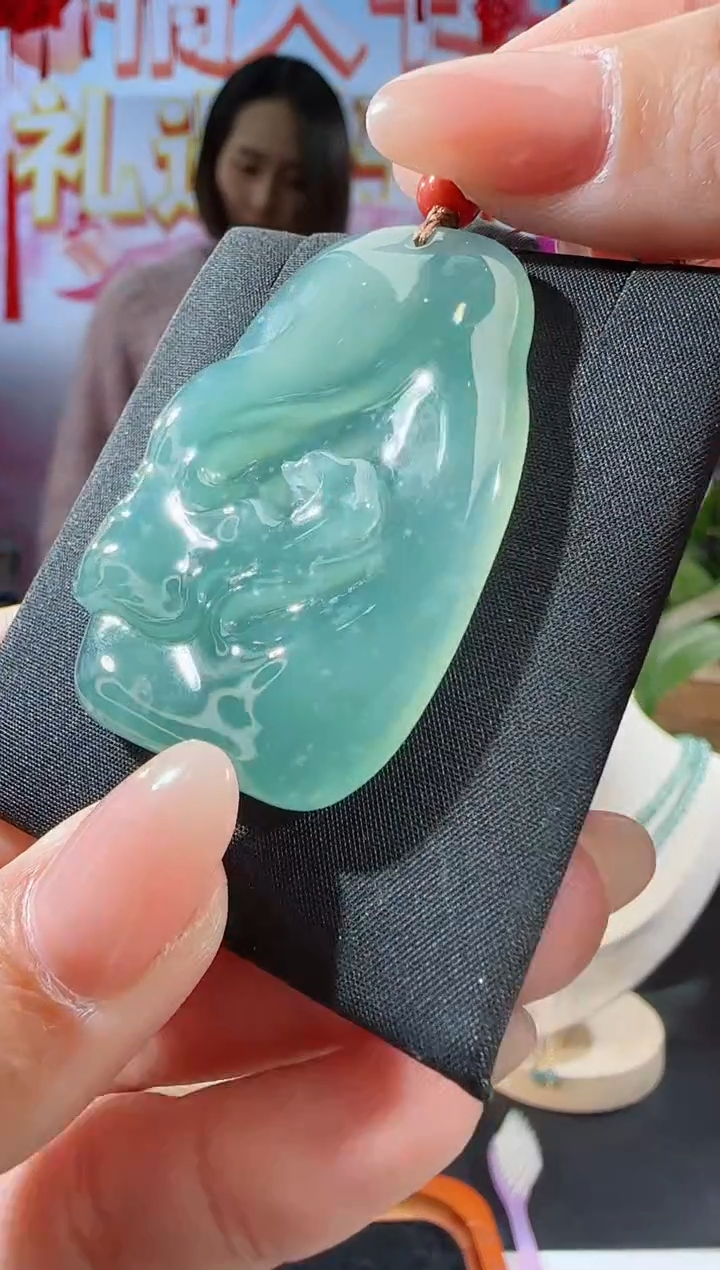 【闪购商品】翡翠吊坠(不含链)未镶嵌悟道