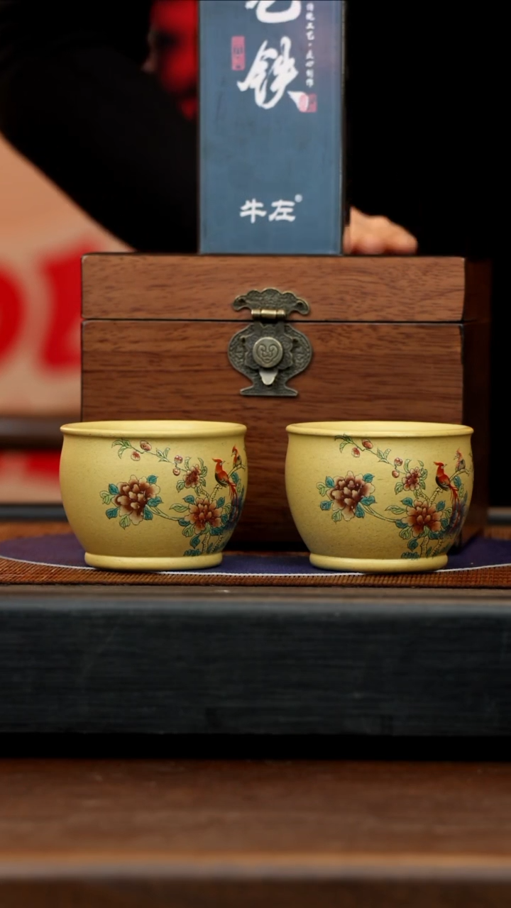 【闪购商品】紫砂茶壶团团紫砂谢礼1