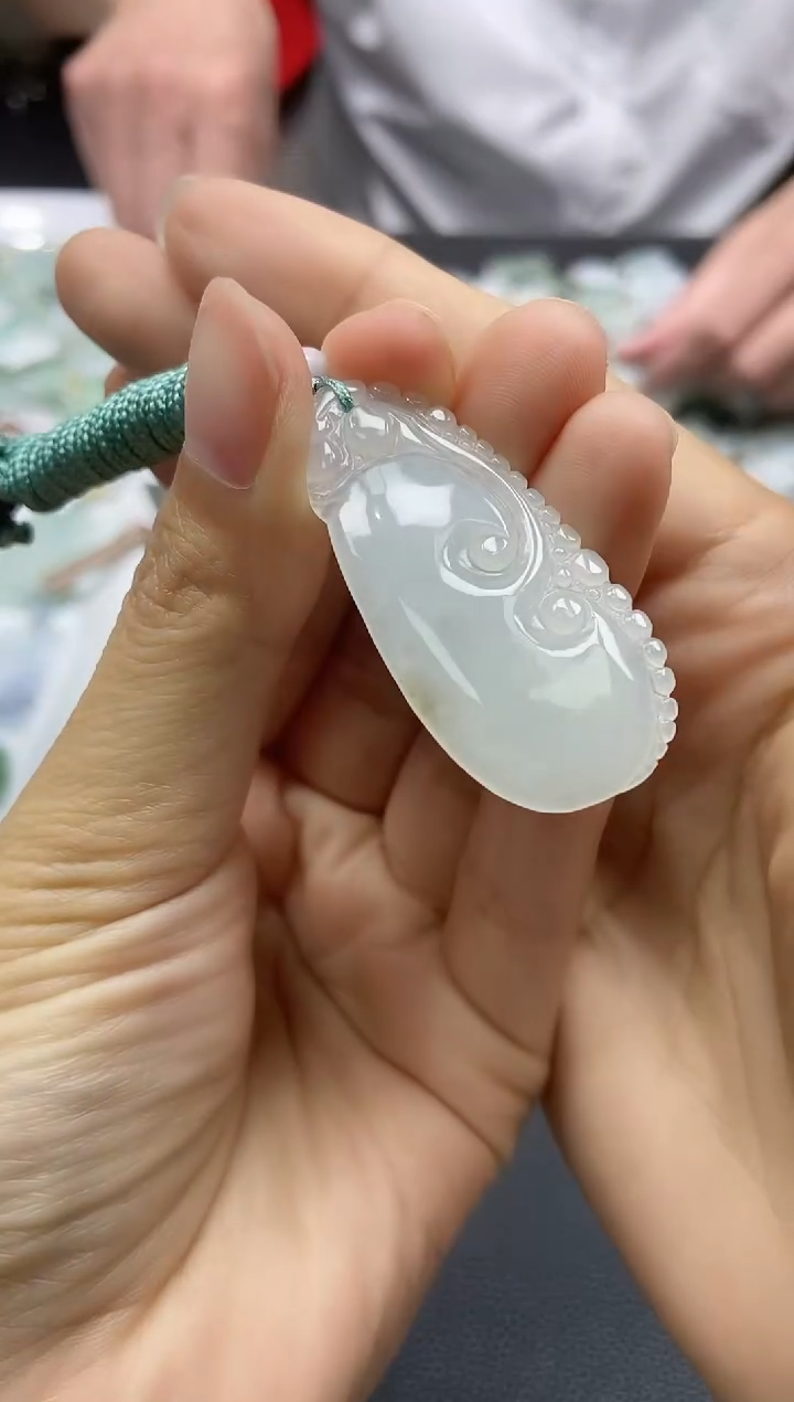 【闪购商品】翡翠颈饰未镶嵌天然翡翠A货42