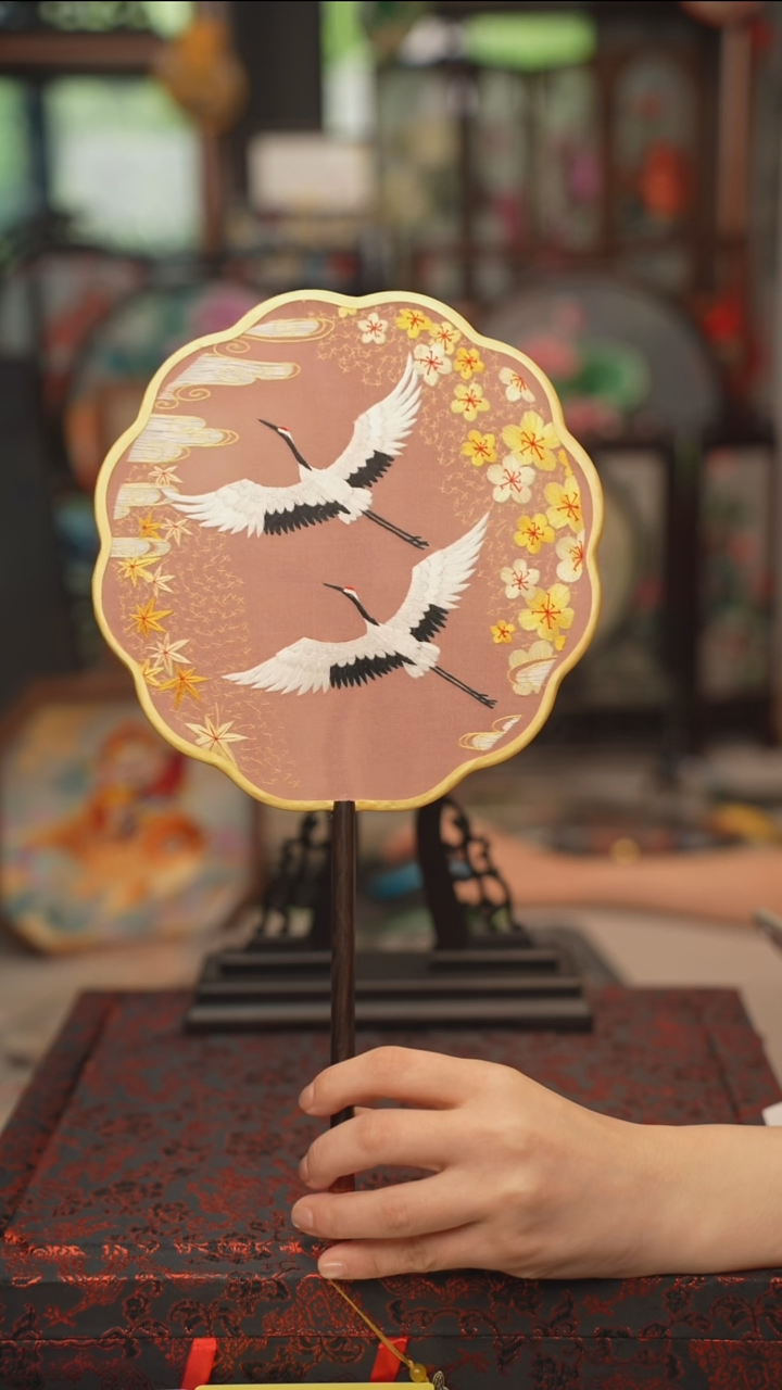 扇子团扇 绣花双面非遗