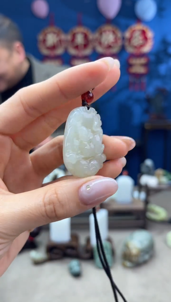 【闪购商品】和田玉颈饰未镶嵌1