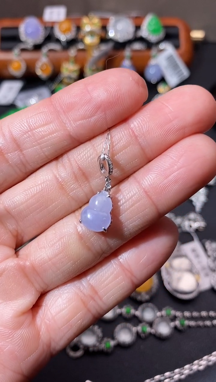 【闪购商品】翡翠吊坠(不含链)18K金镶嵌吊坠