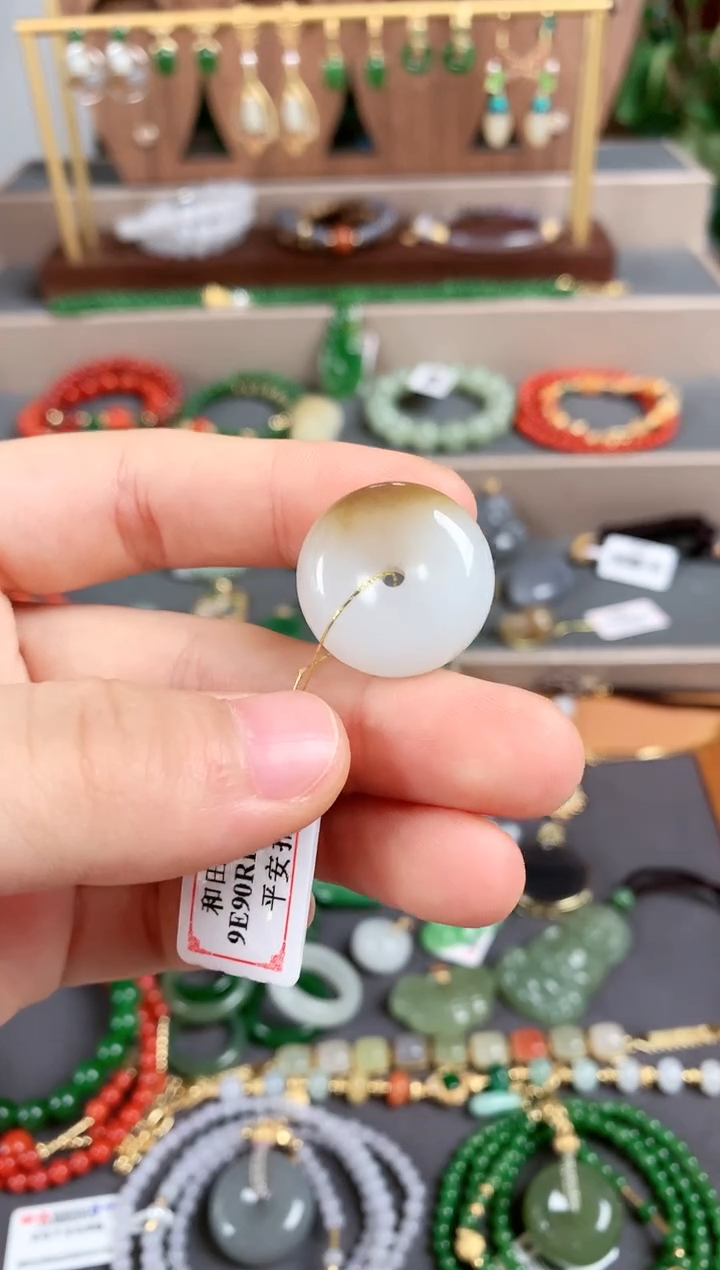 吊坠(不含链)未镶嵌和田玉1