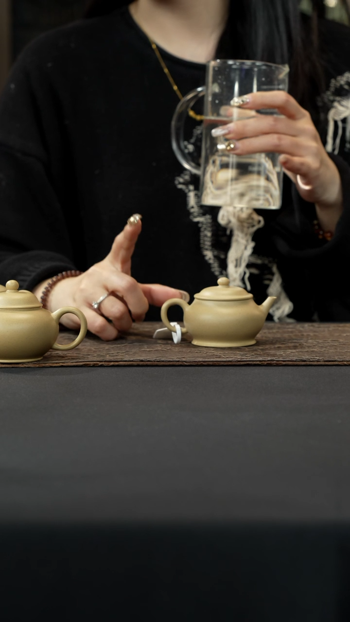 【闪购商品】紫砂茶壶本绿禅轮壶100cc