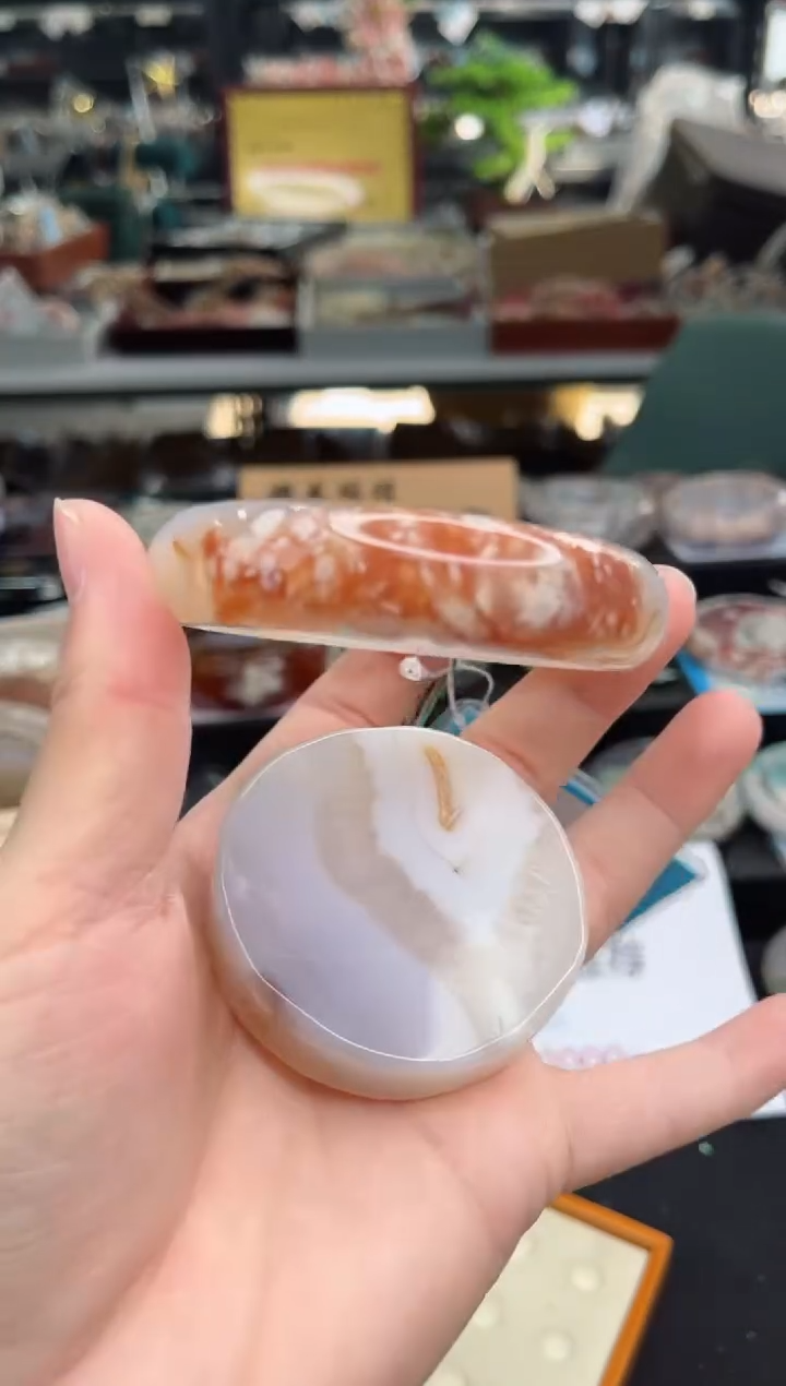 【闪购商品】石英质玉手镯未镶嵌59圈口（赠品镯心）3931254