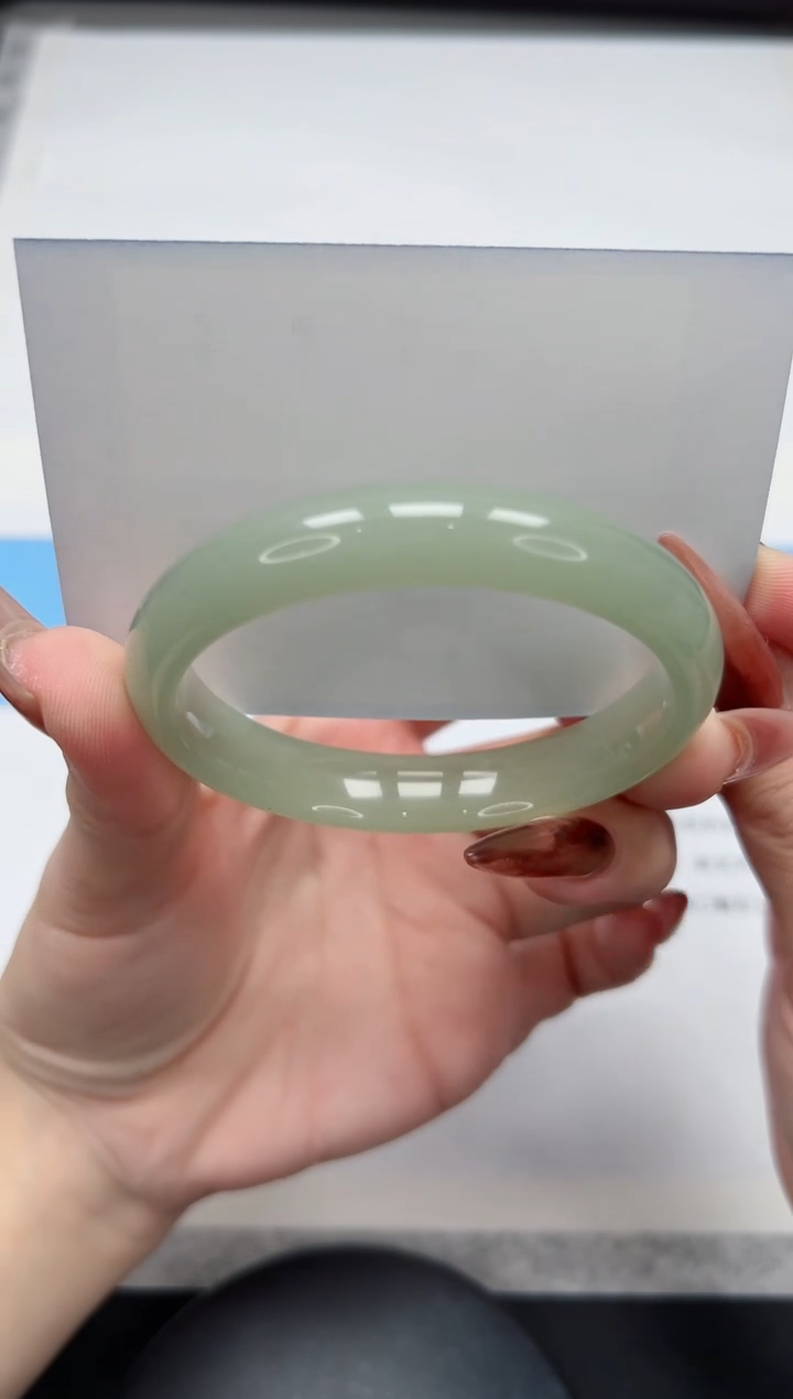 【闪购商品】石英质玉手镯未镶嵌68/东陵58