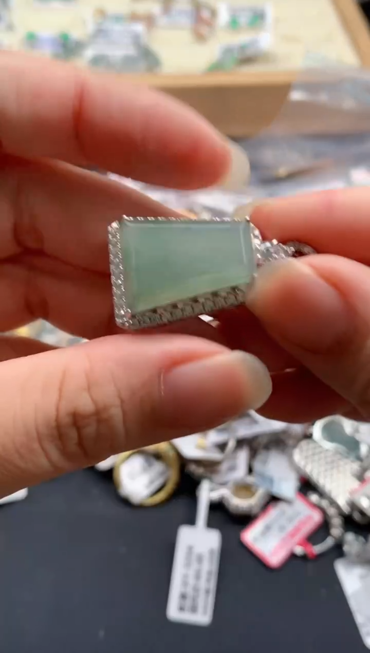 翡翠戒指银S925镶嵌天然A货缅甸翡翠