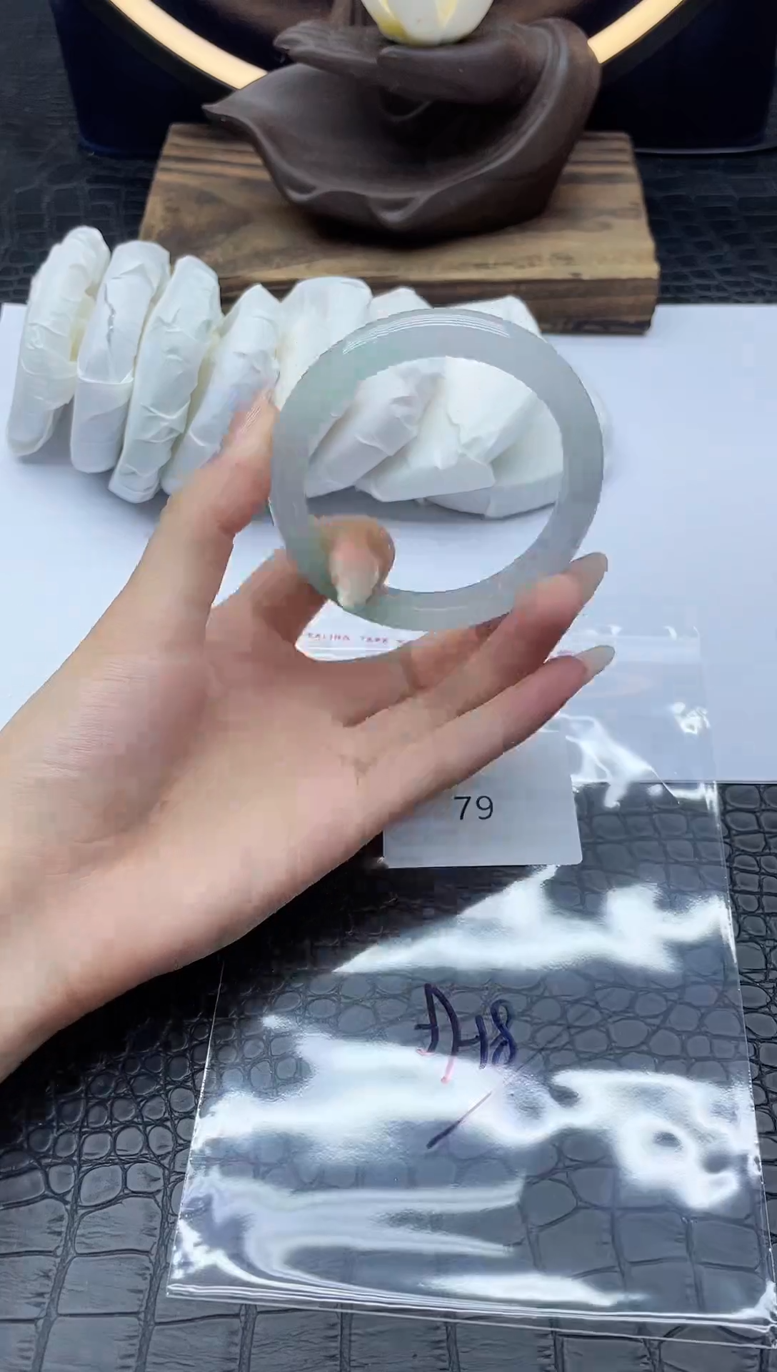 翡翠手镯未镶嵌翡翠一物一图序号79