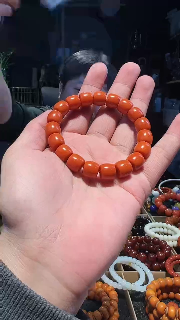 【闪购商品】南红玛瑙手串未镶嵌单圈