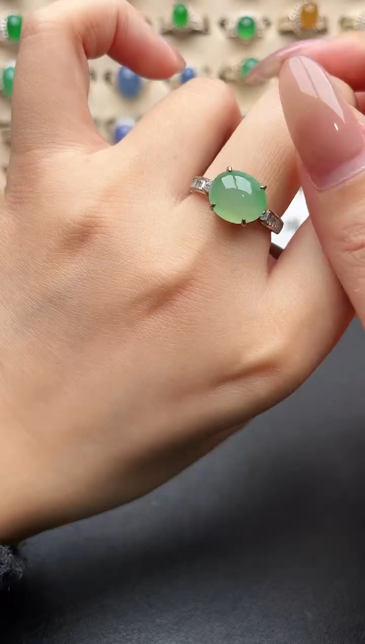 银S925镶嵌戒指翡翠一物一证一礼盒