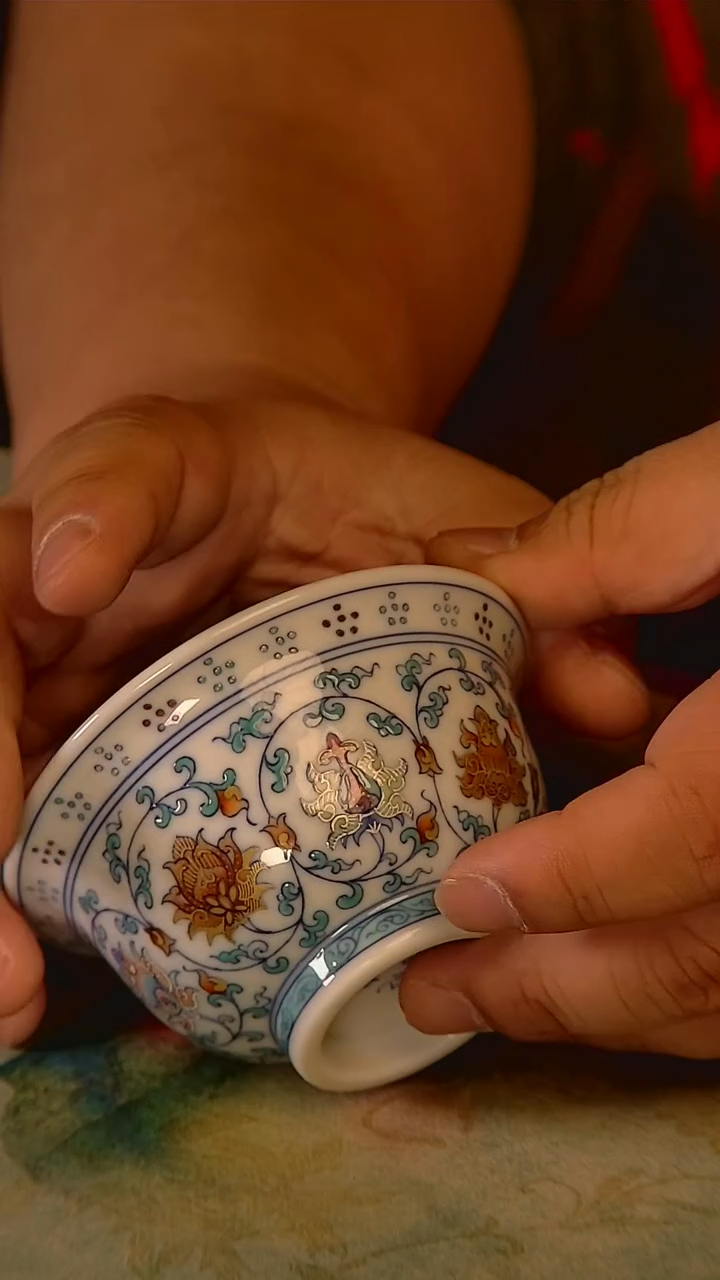 杯手工手绘杯杯很美丽