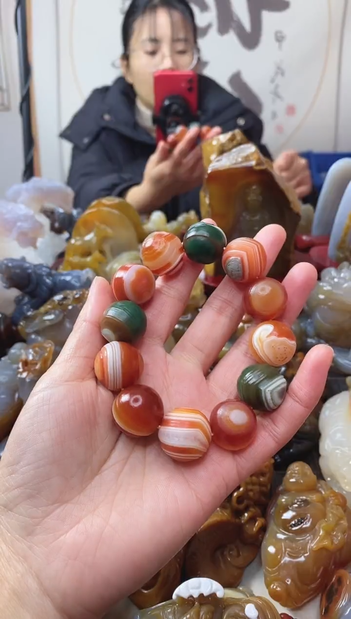 【闪购商品】玛瑙/玉髓手串未镶嵌0