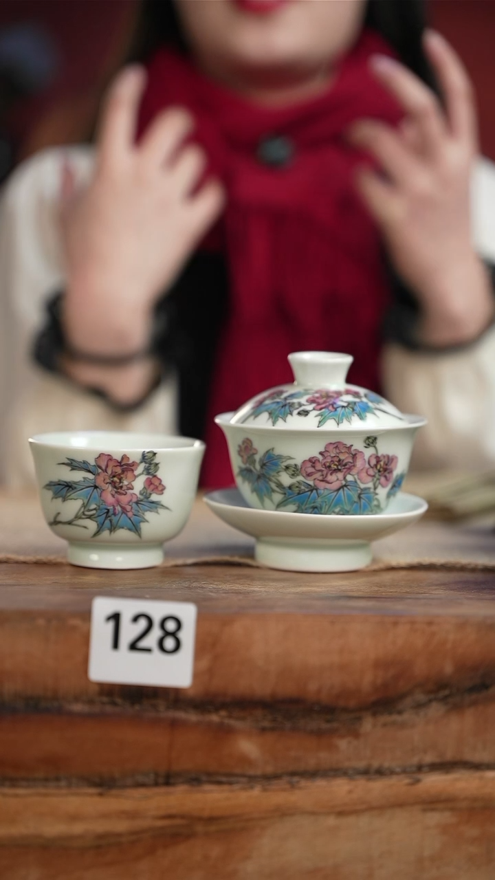 【闪购商品】128等烟雨陶瓷手作主人杯