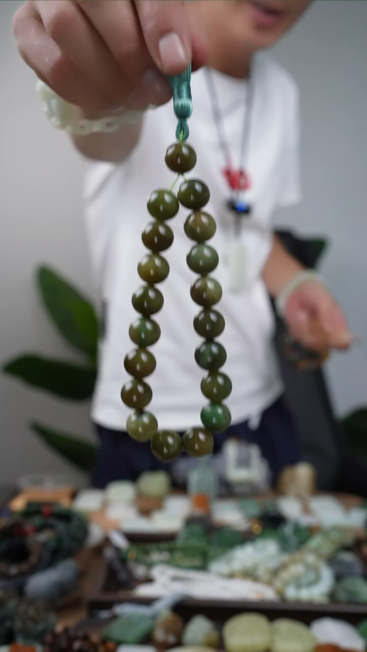 手链未镶嵌和田玉（糖玉）手串