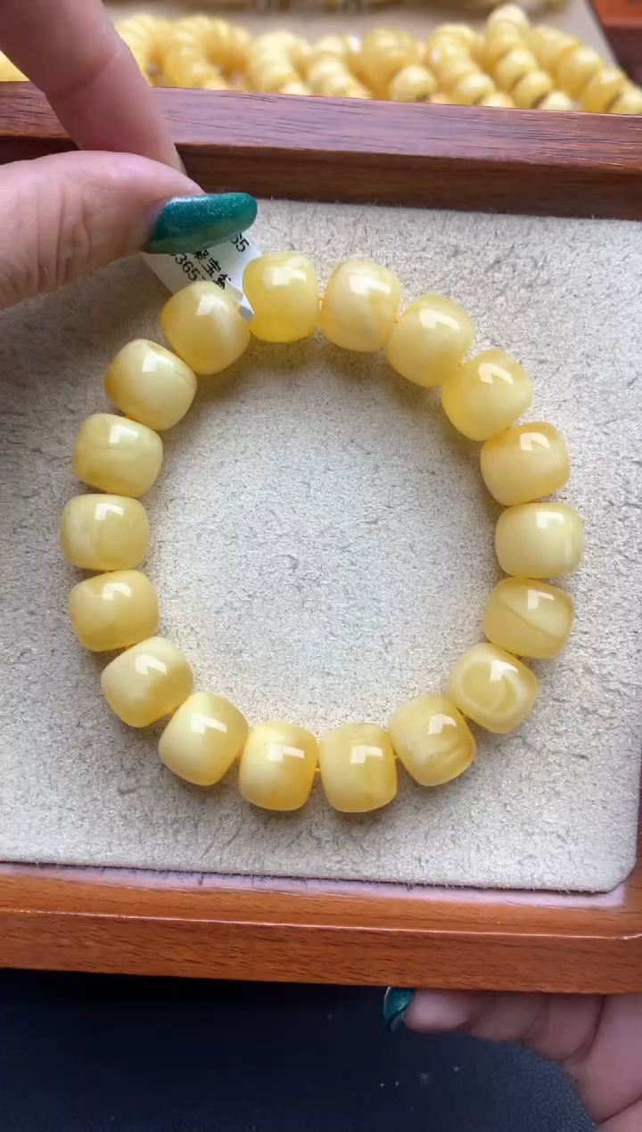 【闪购商品】蜜蜡珠宝奇石未镶嵌71