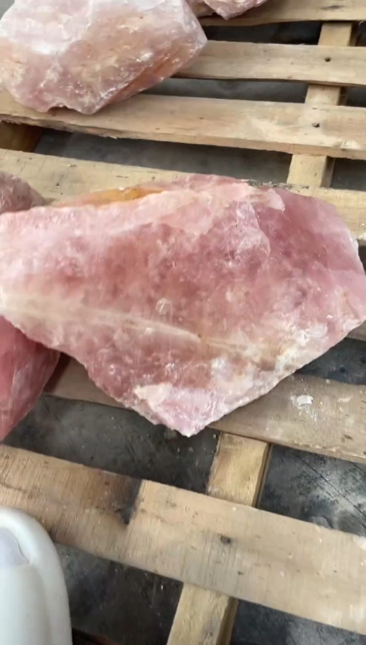 【闪购商品】芙蓉石原石未镶嵌天然粉水晶原石摆件拍7单99发1