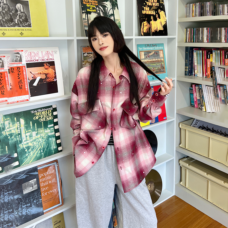 河岸家买手店Andrea Martin休闲多色大口袋烫钻格子衬衫25秋新款