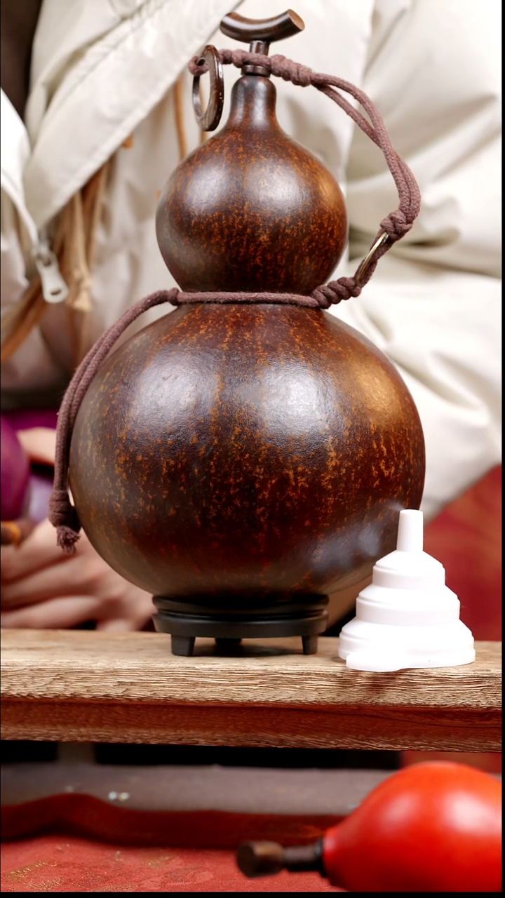 791号纯手工制作天然大漆真葫芦【不包全品介意慎拍】