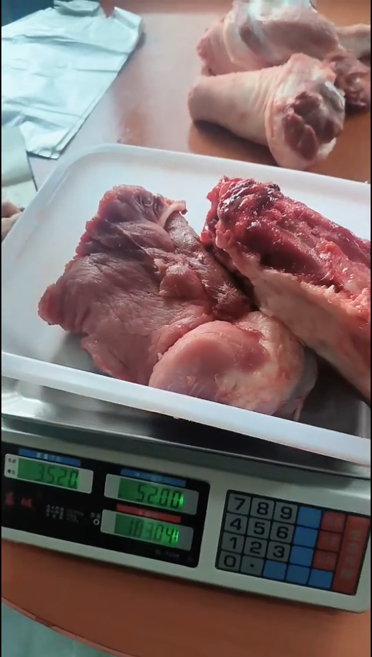 中国大陆180食用农产品只**凡新鲜现杀现宰猪骨头
