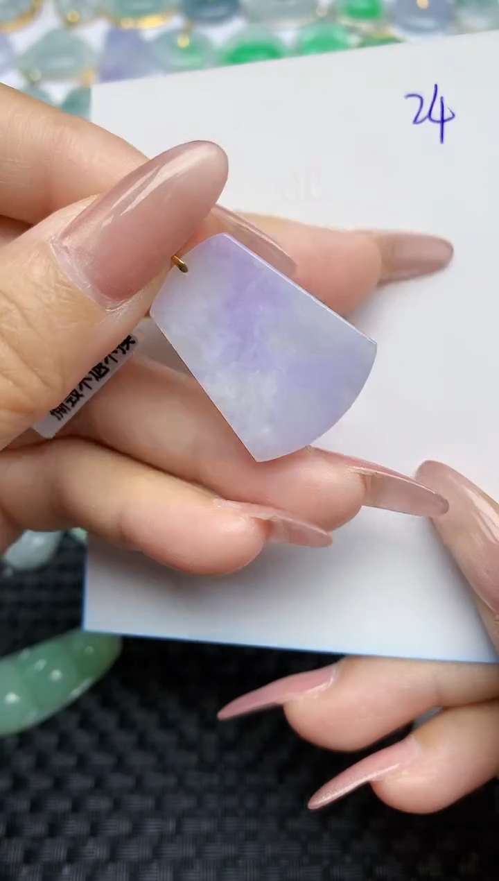 【闪购商品】翡翠颈饰18K金镶嵌天然A货翡翠 24