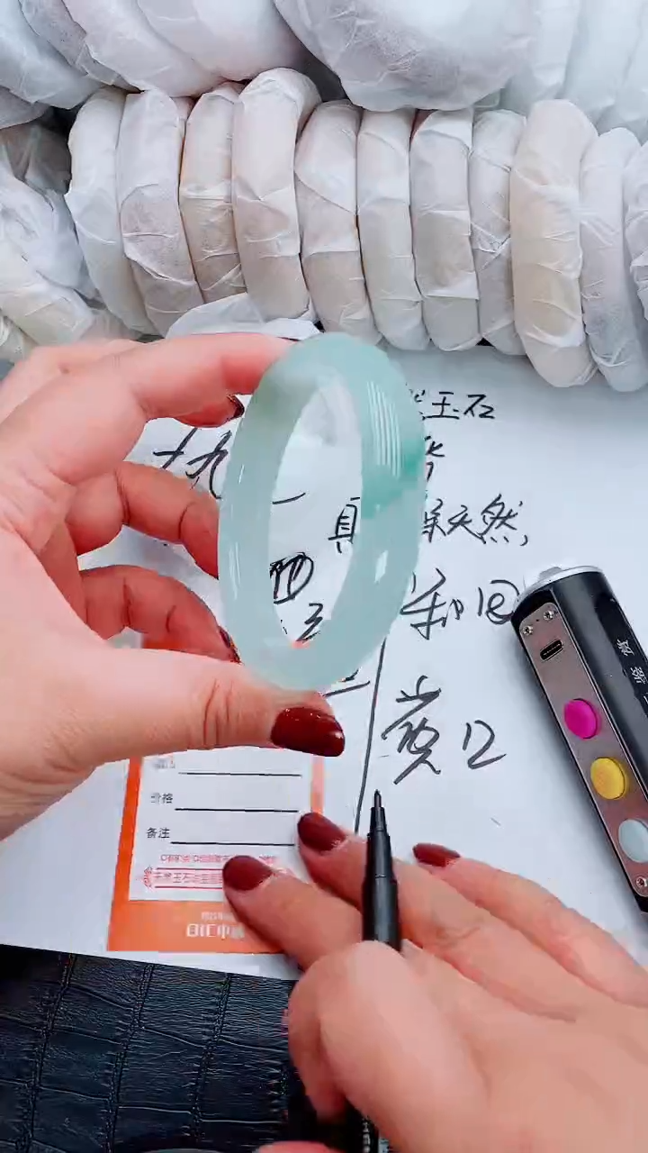 【闪购商品】石英质玉手镯未镶嵌P44-60-61