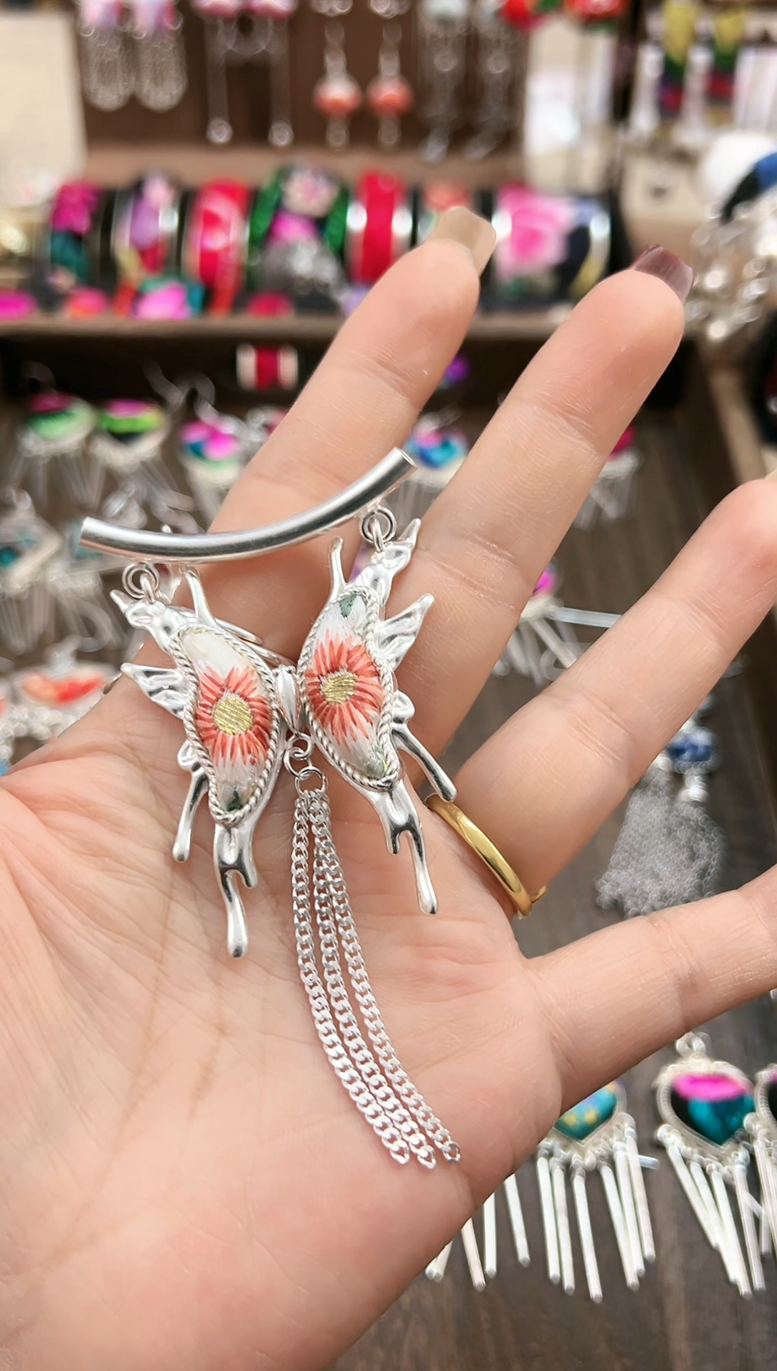 【闪购商品】织绣民族风老绣饰品208