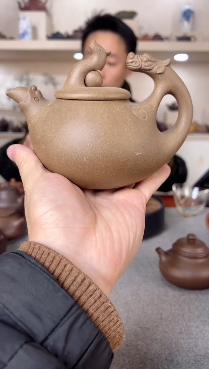 【闪购商品】紫砂茶壶时来运转 段泥 半手工