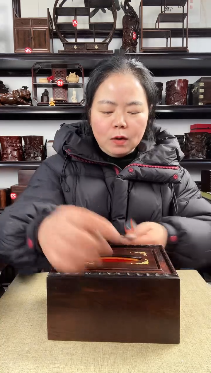 木0026老李红木工艺品