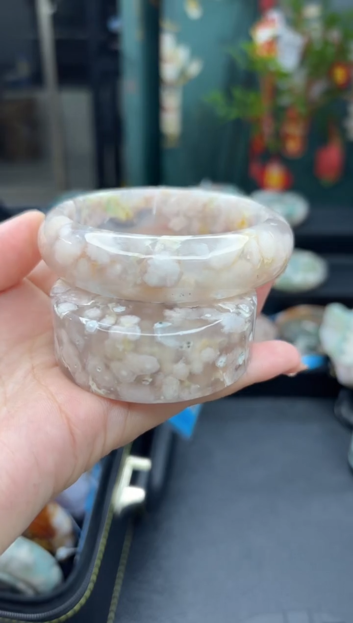 【闪购商品】石英质玉手镯未镶嵌64（60圈赠送镯心）