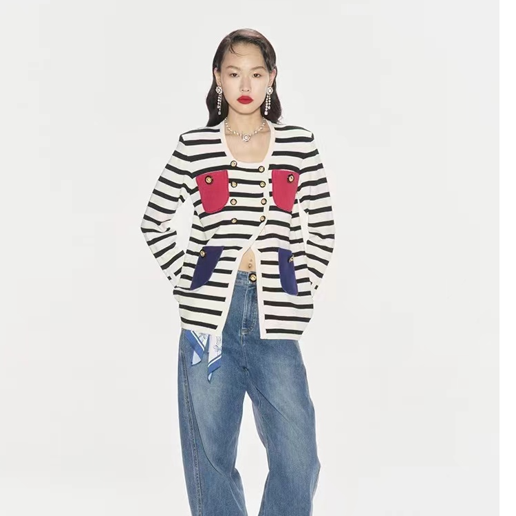 LeFame/拉飞姆LF24Q31ZM157斯隆名门撞色针织外套