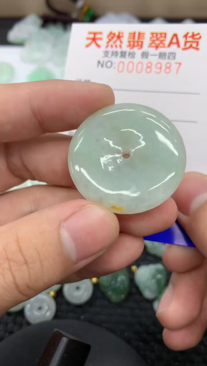 【闪购商品】翡翠颈饰未镶嵌11111111111