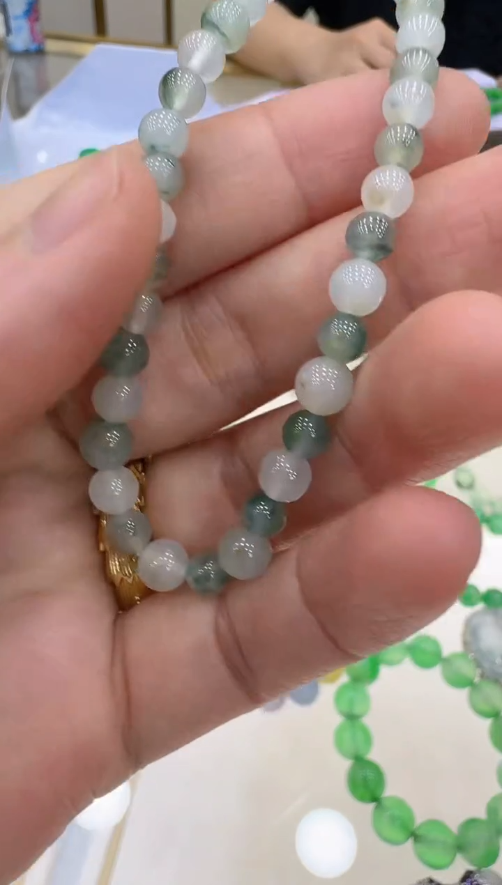 【闪购商品】翡翠手串未镶嵌团购多样性发一件