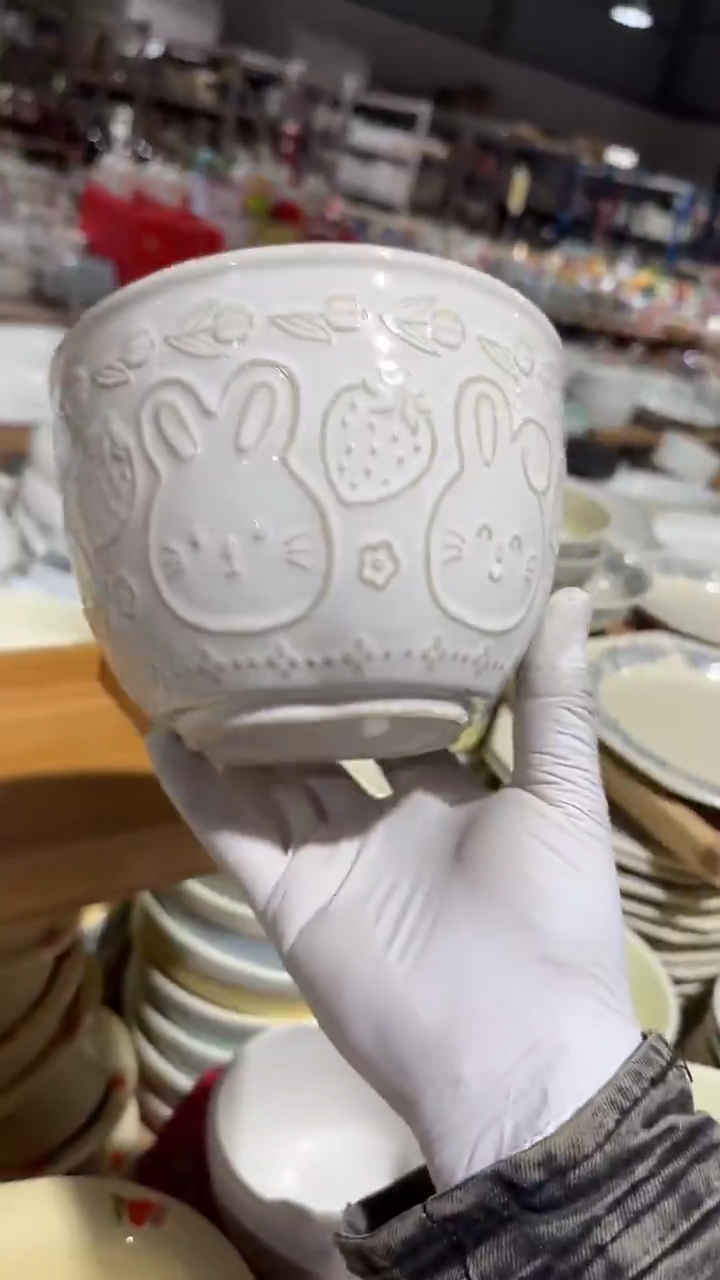 陶瓷兔子面碗微瑕 凑满20元包邮