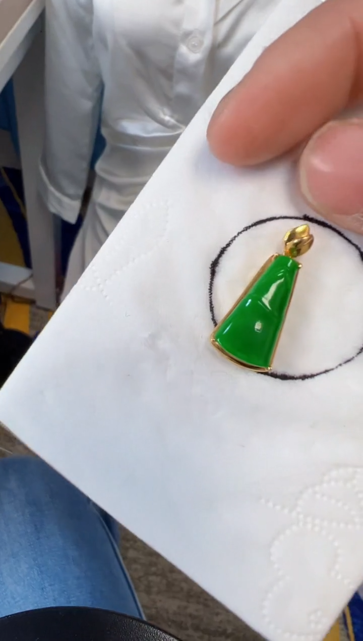【闪购商品】定制翡翠18K金镶嵌2300元