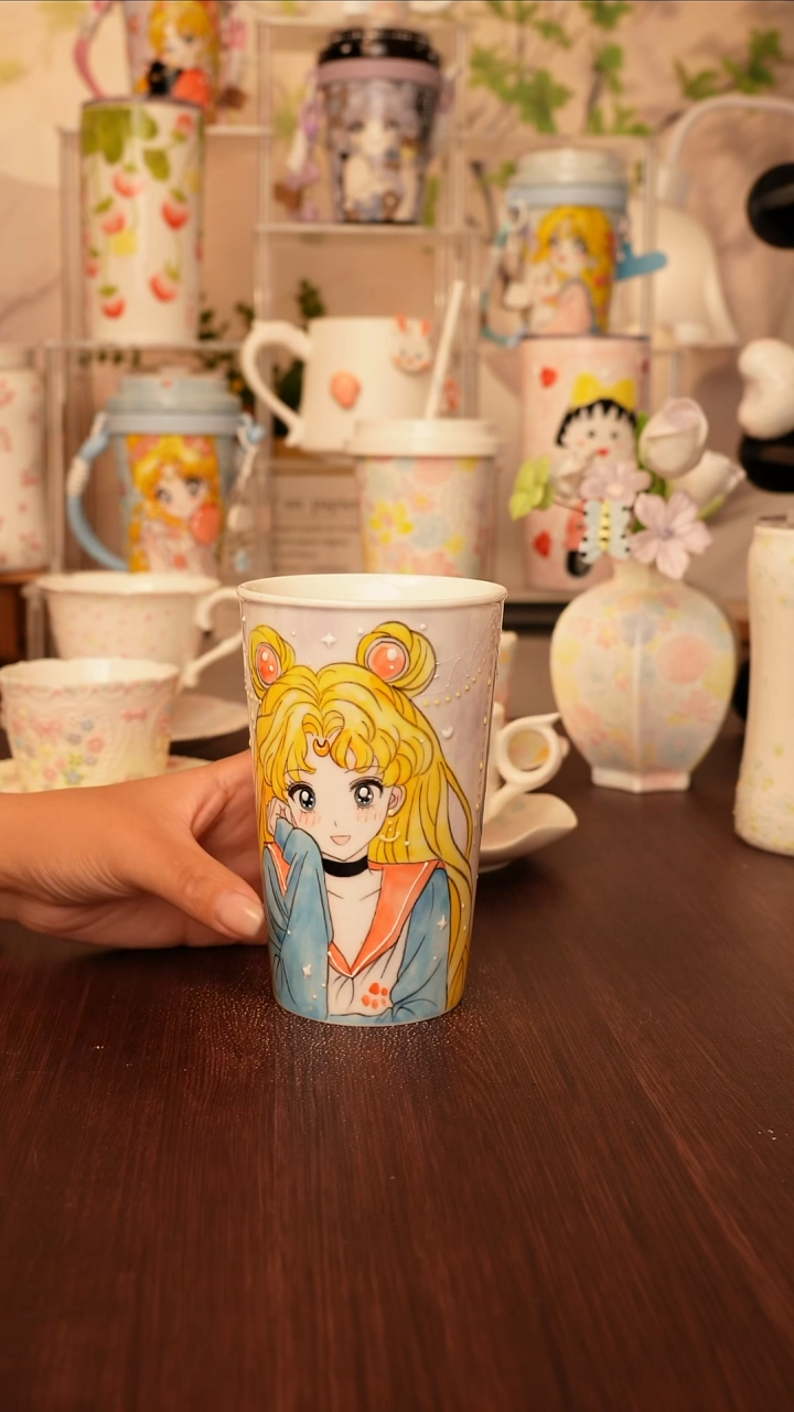 陶景德镇手绘的杯子  