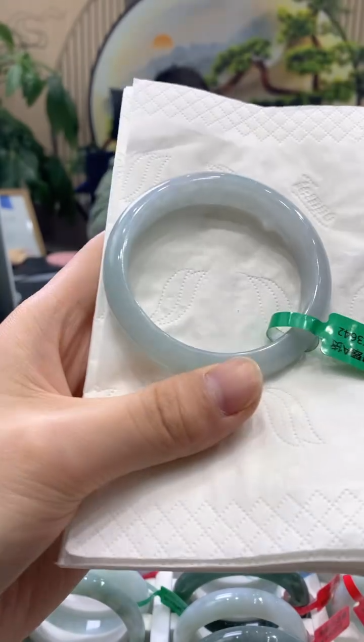 【闪购商品】翡翠手镯未镶嵌0000019230